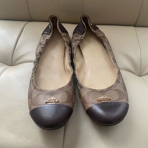 Coach Women's Camilla Tan and Brown Loafers